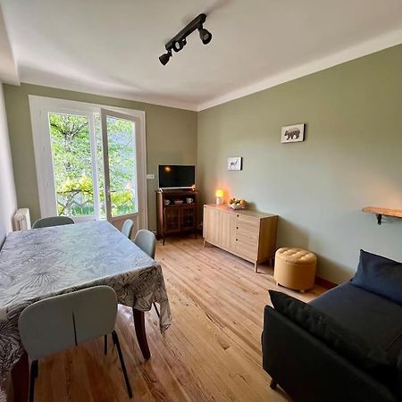 La Petite Ourse Maison De Village A Oust מראה חיצוני תמונה