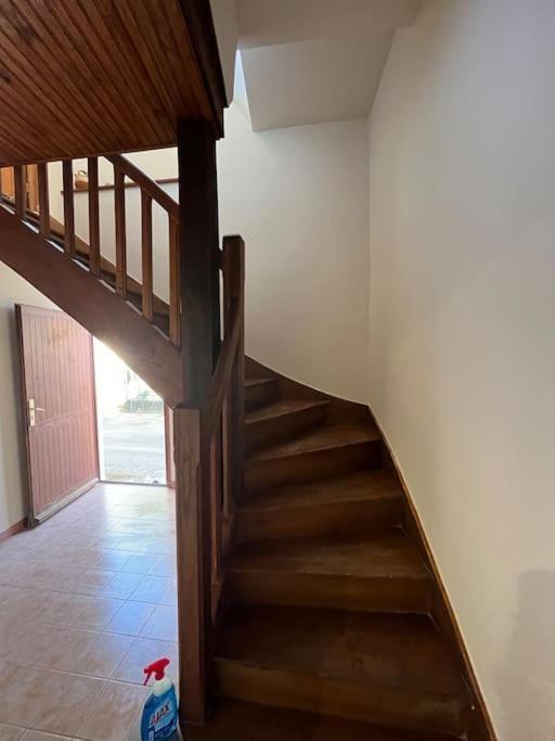 La Petite Ourse Maison De Village A Oust מראה חיצוני תמונה