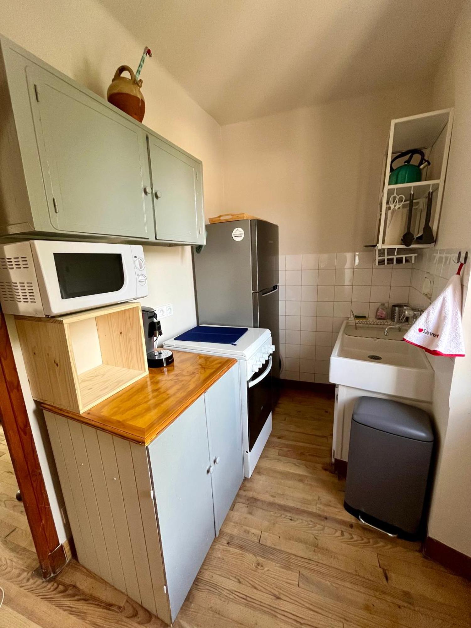 La Petite Ourse Maison De Village A Oust מראה חיצוני תמונה